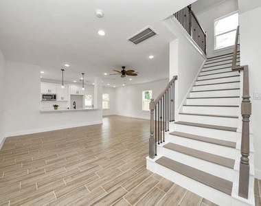 769 Marjorie Street - Photo Thumbnail 7