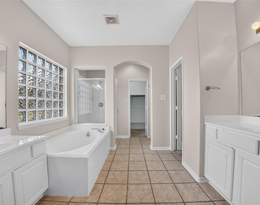 12019 Brantley Haven Drive - Photo Thumbnail 18