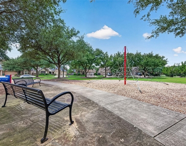 4414 Westwind Garden Pass - Photo Thumbnail 34