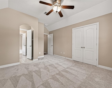 4414 Westwind Garden Pass - Photo Thumbnail 11