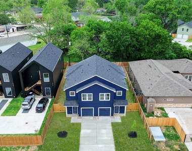 8314 Williamsdell Street - Photo Thumbnail 15