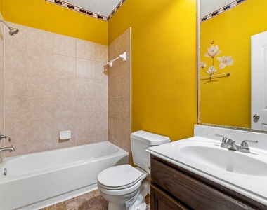 8203 Loetsch Ridge Way - Photo Thumbnail 23