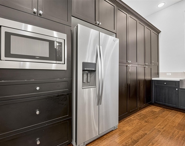 2610 Polk Street - Photo Thumbnail 13