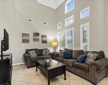 13923 Prospect Point Drive - Photo Thumbnail 8