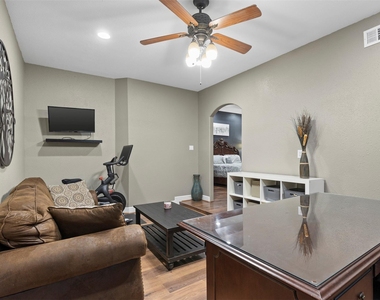 13923 Prospect Point Drive - Photo Thumbnail 27
