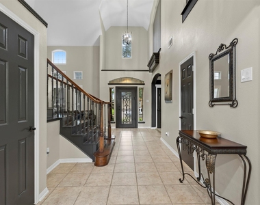 13923 Prospect Point Drive - Photo Thumbnail 6