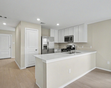 21154 Vercelli Street - Photo Thumbnail 3