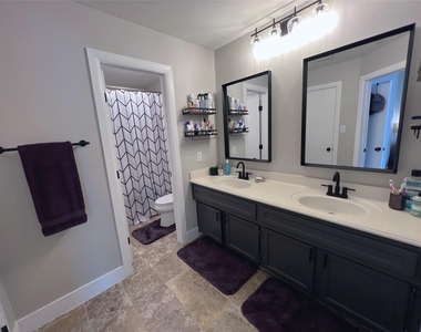 1728 Bevis Street - Photo Thumbnail 11