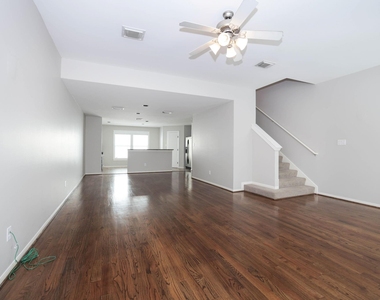 1728 Bevis Street - Photo Thumbnail 16