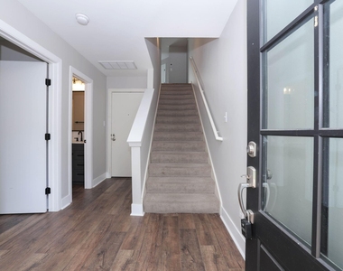 1728 Bevis Street - Photo Thumbnail 2