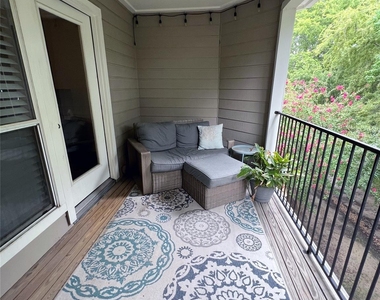 1728 Bevis Street - Photo Thumbnail 15