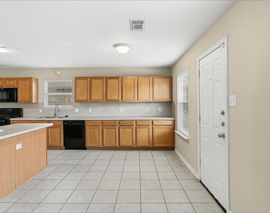 3846 Clobourne Crossing Lane - Photo Thumbnail 3