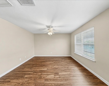 3846 Clobourne Crossing Lane - Photo Thumbnail 15