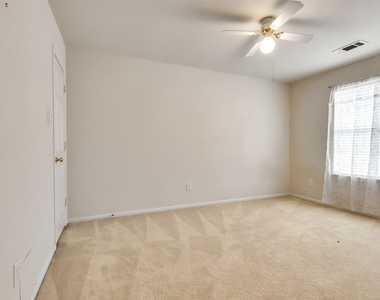 13315 Georgetown Drive - Photo Thumbnail 26