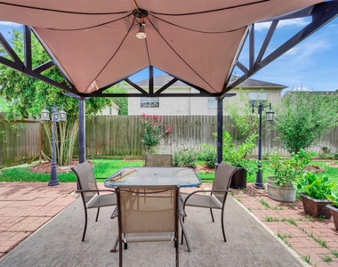 13315 Georgetown Drive - Photo Thumbnail 29