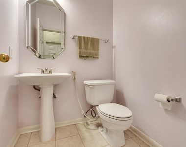 13315 Georgetown Drive - Photo Thumbnail 6