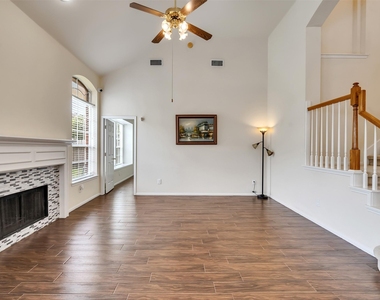 13315 Georgetown Drive - Photo Thumbnail 15