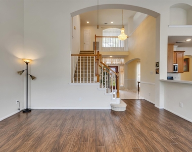 13315 Georgetown Drive - Photo Thumbnail 14