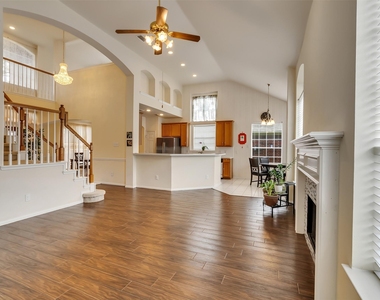 13315 Georgetown Drive - Photo Thumbnail 17