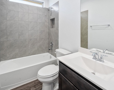 1539 Oakdale Crest Road - Photo Thumbnail 29