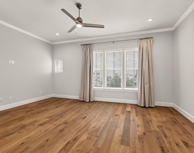 8711 Oak Kolbe Lane - Photo Thumbnail 31
