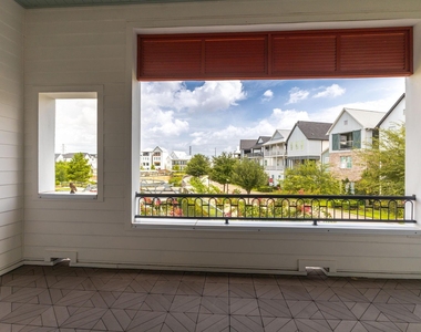 8711 Oak Kolbe Lane - Photo Thumbnail 24
