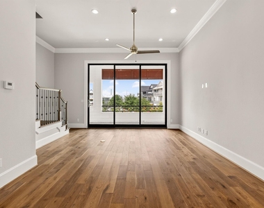 8711 Oak Kolbe Lane - Photo Thumbnail 19
