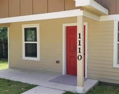 1110 N 9th Street - Photo Thumbnail 19
