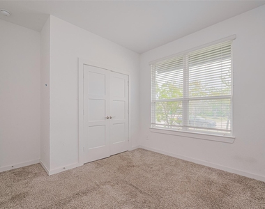 133 Aurora Springs - Photo Thumbnail 26