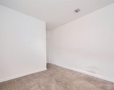 133 Aurora Springs - Photo Thumbnail 14