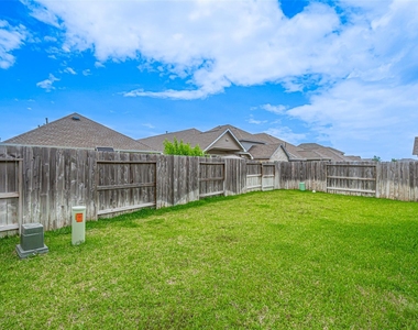 133 Aurora Springs - Photo Thumbnail 31