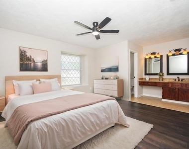 6906 Grant Drive - Photo Thumbnail 16