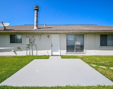 6906 Grant Drive - Photo Thumbnail 37