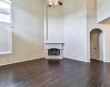 28807 Mayes Bluff Drive - Photo Thumbnail 9