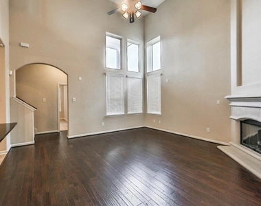 28807 Mayes Bluff Drive - Photo Thumbnail 10