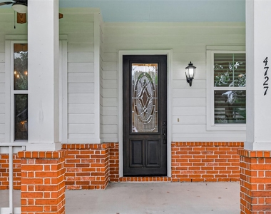 4727 Lake Village Drive - Photo Thumbnail 2