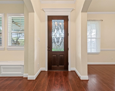4727 Lake Village Drive - Photo Thumbnail 3