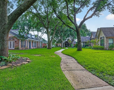 4727 Lake Village Drive - Photo Thumbnail 38
