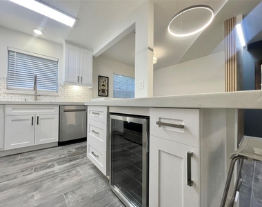 1801 Huldy St Street - Photo Thumbnail 6