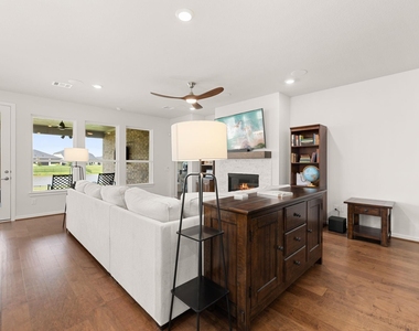 29102 Rustic Orchard Lane - Photo Thumbnail 4