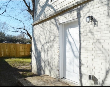 3007 Grovey Street - Photo Thumbnail 12