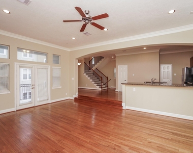 5730 Kansas Street - Photo Thumbnail 8