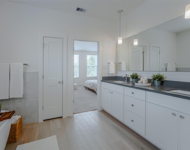 862 Paul Quinn Street - Photo Thumbnail 25