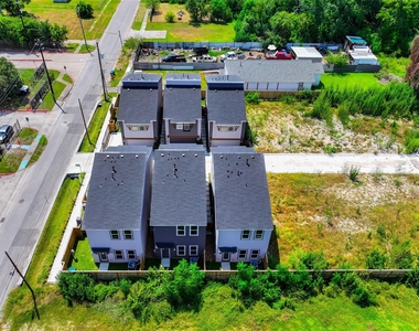 862 Paul Quinn Street - Photo Thumbnail 47