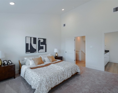 862 Paul Quinn Street - Photo Thumbnail 22
