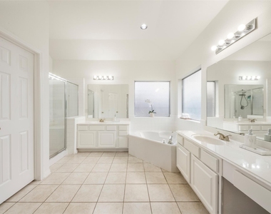 9211 Memorial Hills Drive - Photo Thumbnail 9