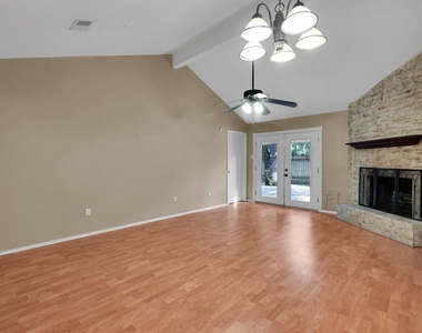 83 Summer Crest Circle - Photo Thumbnail 8