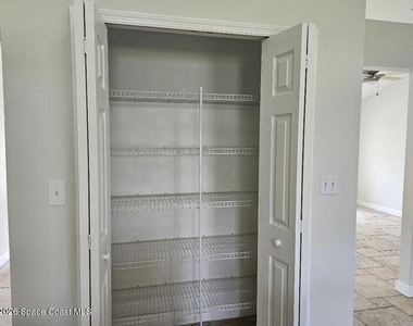 842 Aruba Avenue Se - Photo Thumbnail 5