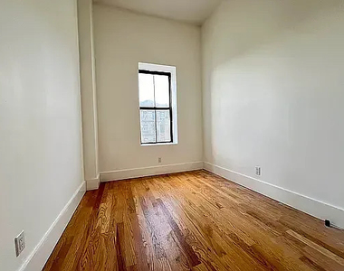 1520 St Johns Place - Photo Thumbnail 6