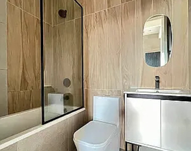 1520 St Johns Place - Photo Thumbnail 7